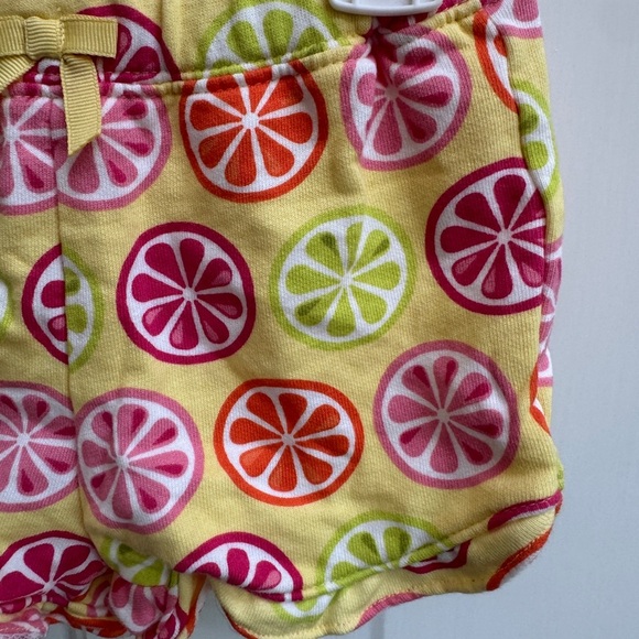 NWOT Gymboree 18-24M Girls Yellow and Pink Citrus Pattern Soft Shorts - Picture 2 of 4